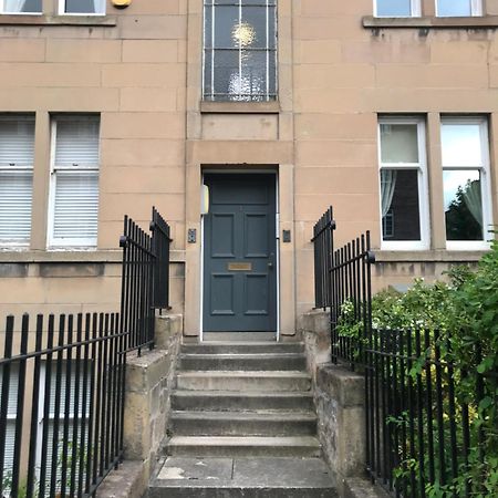 Spacious And Modern 2 Bedroom Flat Near The City Centre EDI Exterior foto